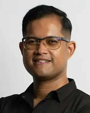 นพ. อาริฟ รามัต มูฮาร์ราม เข้ารับการฝึกอบรมในสาขาการแก้ไขความพิการบนใบหน้าและกะโหลกศีรษะที่ศูนย์สมเด็จพระเทพรัตนฯ ในช่วงปี 2567-2568